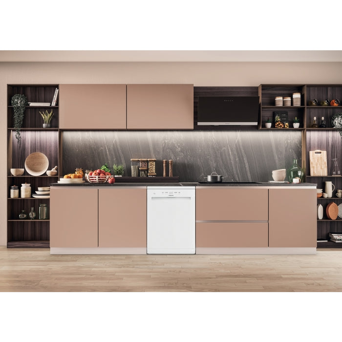 Hotpoint H2FHL626UK Dishwasher, 14 Place Settings, White, E Rated