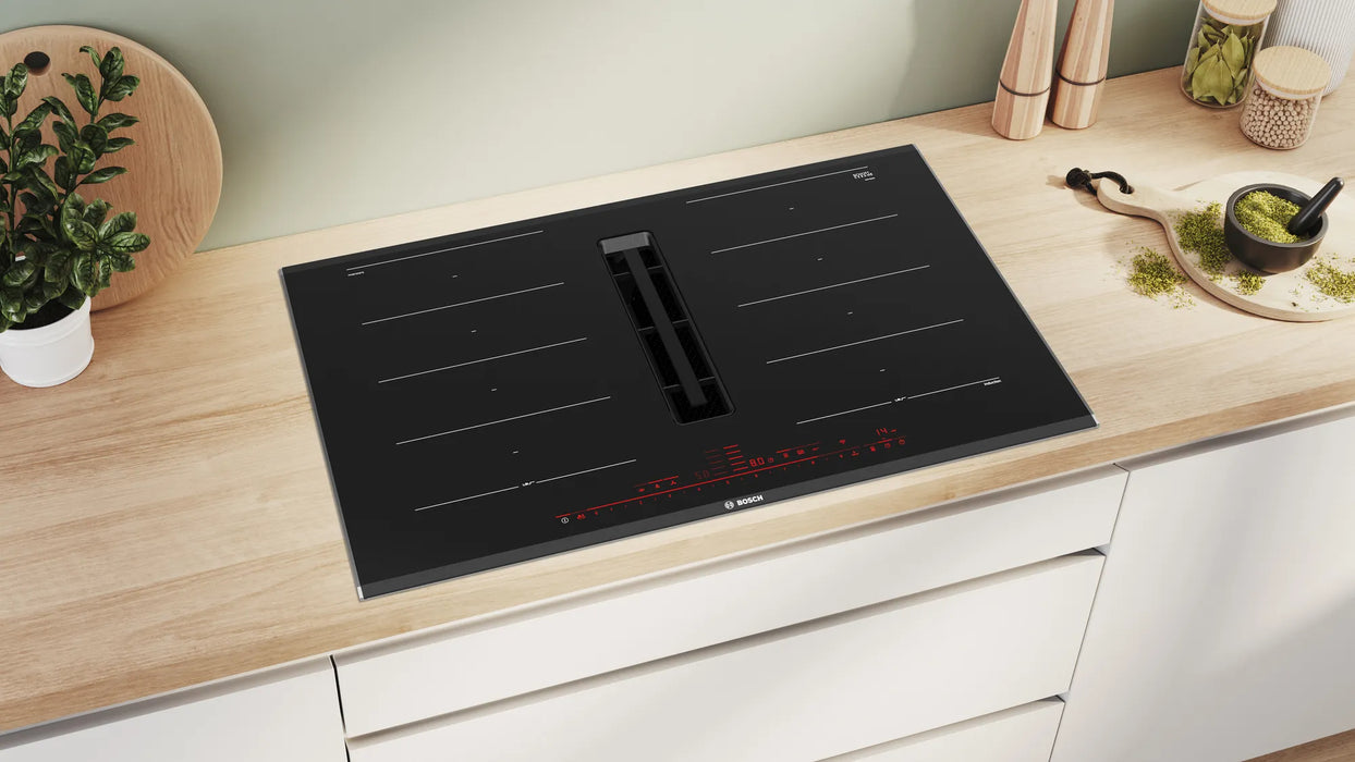 Bosch PXX875D67E Serie 8 Induction Hob with Extractor, Black, B Rated
