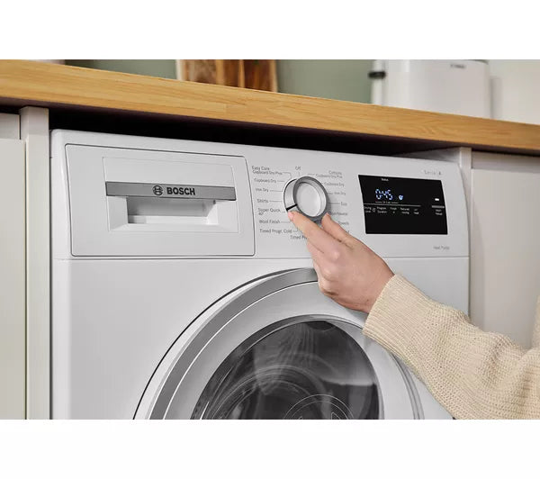 BOSCH Series 4 WTH85226GB 8 kg Heat Pump Tumble Dryer - White