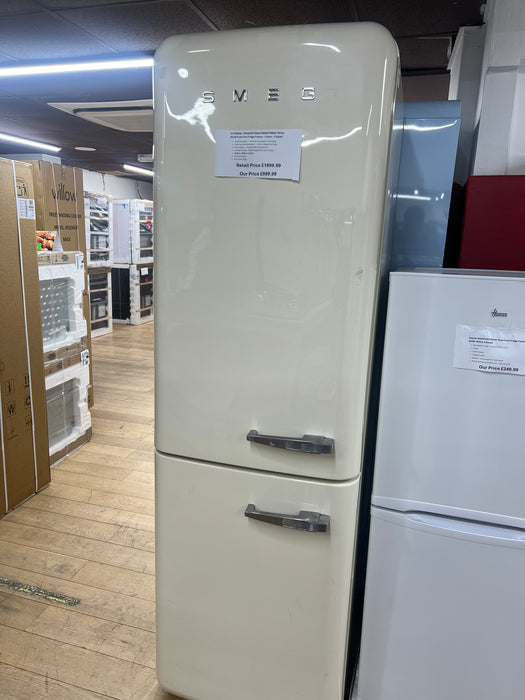 Grade A Smeg FAB32LCR6UK Retro Total No Frost Fridge Freezer, 60/40, Cream, C Rated