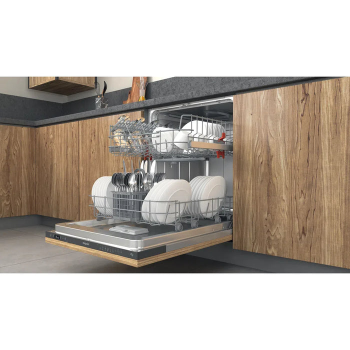Hotpoint H2I HD526 UK Built-In Fully Integrated Dishwasher