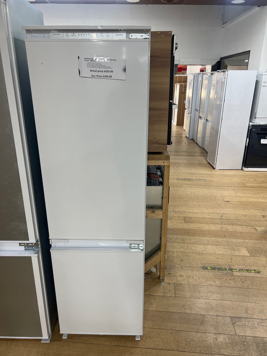 Grade A Hisense RIB312F4AWE No Frost Integrated Fridge Freezer, Sliding Hinge, 70/30, White, E Rated BB9426