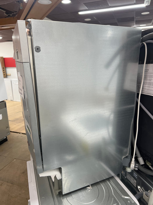 Grade A INDESIT DSIO 3T224 E Z UK N Slimline Fully Integrated Dishwasher -BB8012