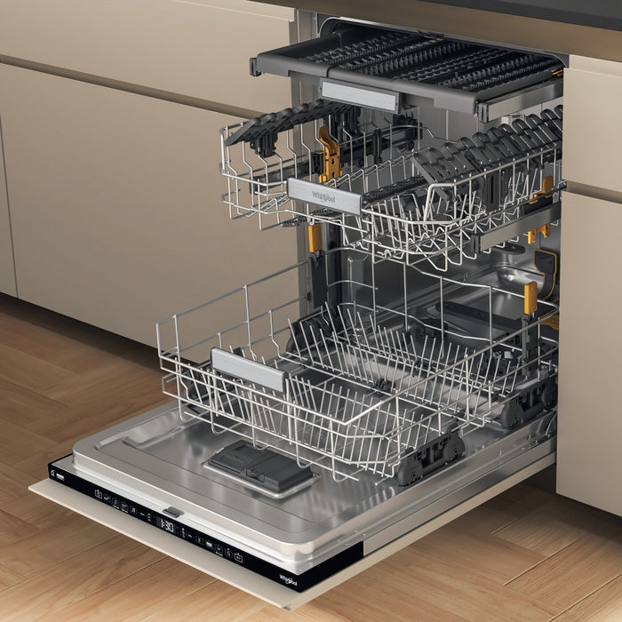 Whirlpool W7I HF60 TUS UK - Black Integrated Dishwasher - A energy